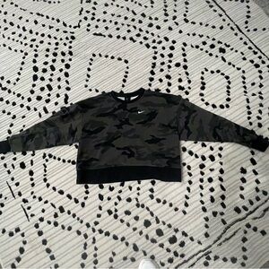 Nike Camo Sweatshirt